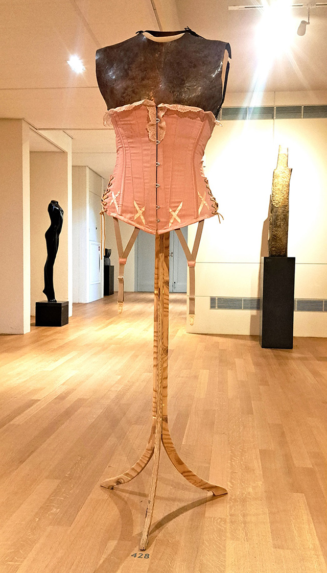 Corset for strong Ladies